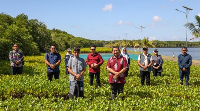 bupati-ppu-lakukan-kunjungan-kerja-ke-tahura-ngurah-rai-bahas-sinergi-pengembangan-wisata-berbasis-ekologi